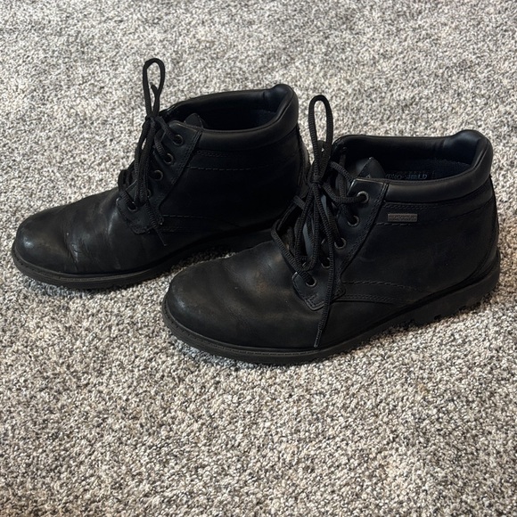 Rockport Black Chukka Boots for Men - Picture 1 of 5